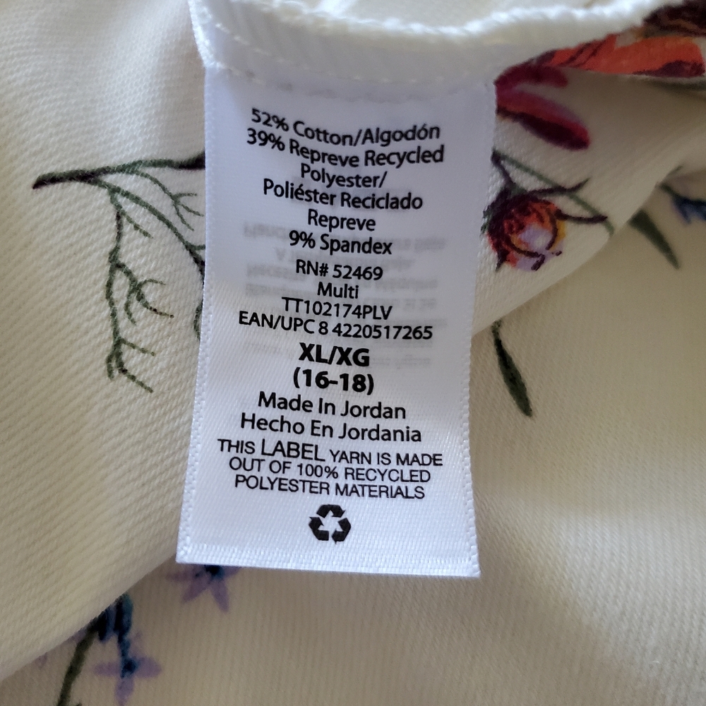 Time and Tru XL 16-18 Floral Capri Pants EUC - Picture 5 of 6